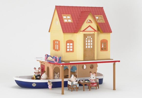 https://www.sylvanianfamilies.com/assets/includes_gl/img/catalog/connect/sylvanian/hazimete_cruiseboat.jpg