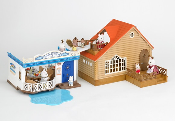 https://www.sylvanianfamilies.com/assets/includes_gl/img/catalog/connect/sylvanian/restaurant_cottage.jpg