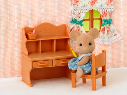 Mouse Sister with Desk Set - 4