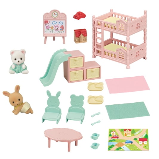 LA SALLE DE JEU BEBE ET FIGURINE SYLVANIAN FAMILIES