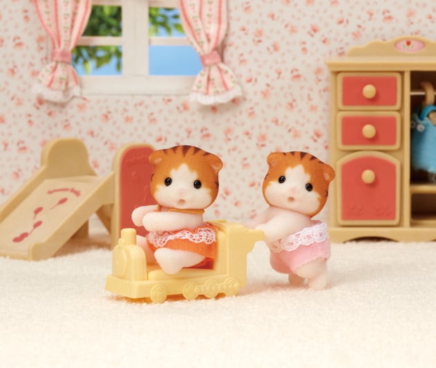 Maple Cat Twins Sylvanian Families