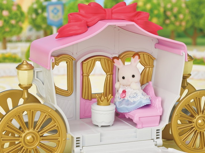 Royal Carriage Set - 13