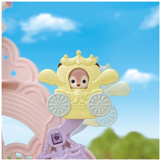 Sylvanian Families 5334 Giostra Con Aeroplani, Incluso Alfie Il Gatto Rosso, Giocattolo Meccanico Per Bambini 3-9 Anni