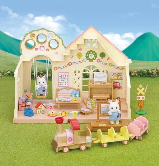 Sylvanian families forest on sale nursery gift set