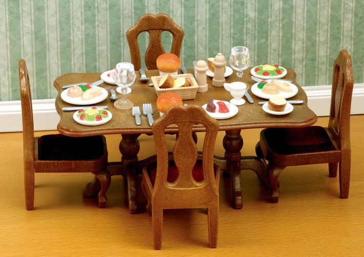 Dinner Party Set - 4