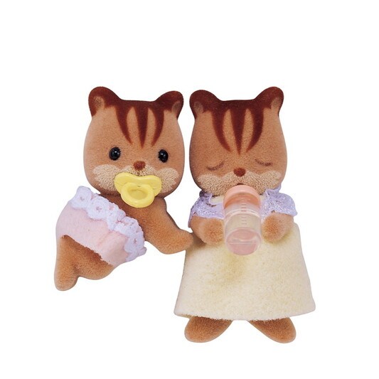 Walnut Squirrel Twins  - 2