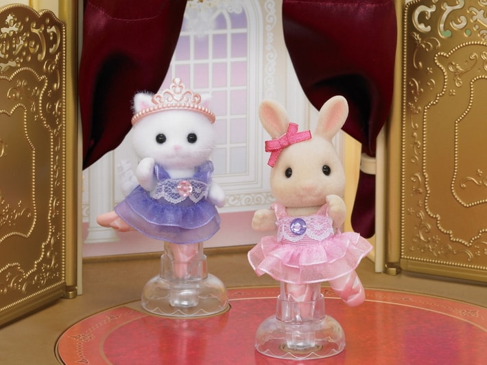 Sylvanian families ballerina friends 2025