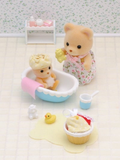 Set bagno + 2 personaggi - 6