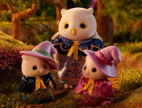 ３にんで森の中を歩いている様子（ダニカ幼少期は作らない）